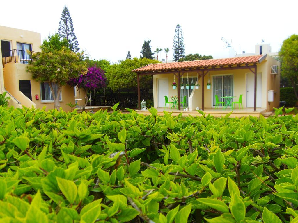 Light & Blue Gardens Appartement Protaras Buitenkant foto